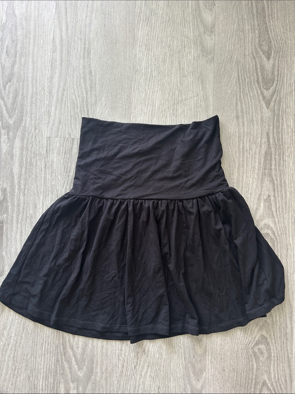Brandy Melville Black Circle Skirt with Fold-Over Waistband - Picture 2 of 6